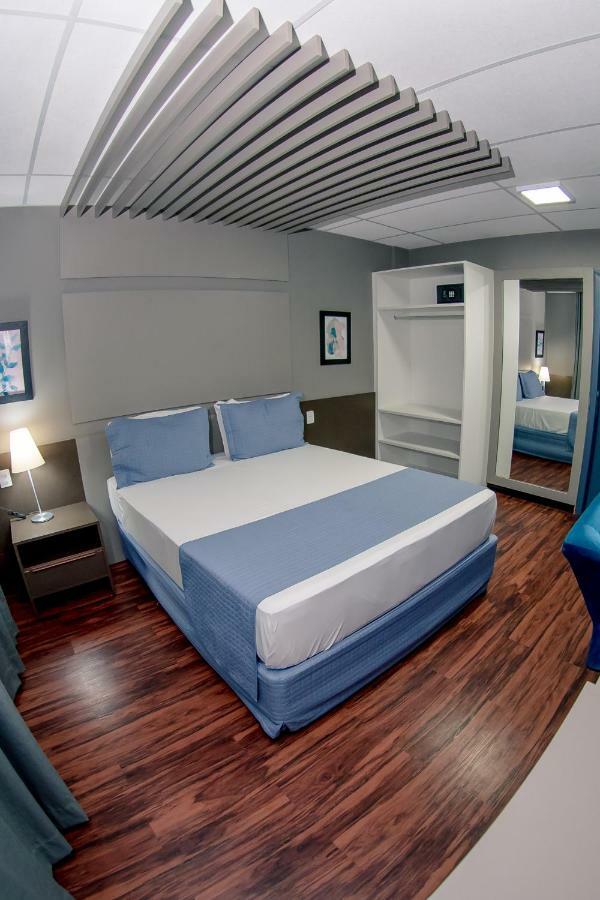 טרזינה Jockey Class Hotel מראה חיצוני תמונה